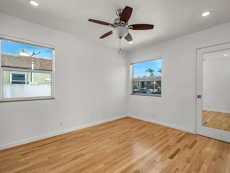 8447 Kittyhawk Ave — Photo 7