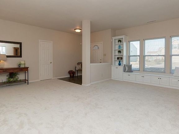 2nd image of 16249 Milhousen Trl