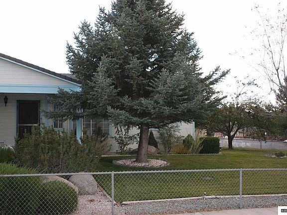 3rd image of 1401 Patricia Dr