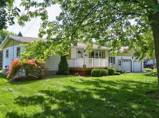 1268 Harding Rd, Essexville, MI 48732