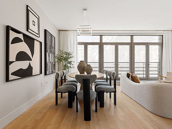 4th image of 124 W 23rd St APT 10A