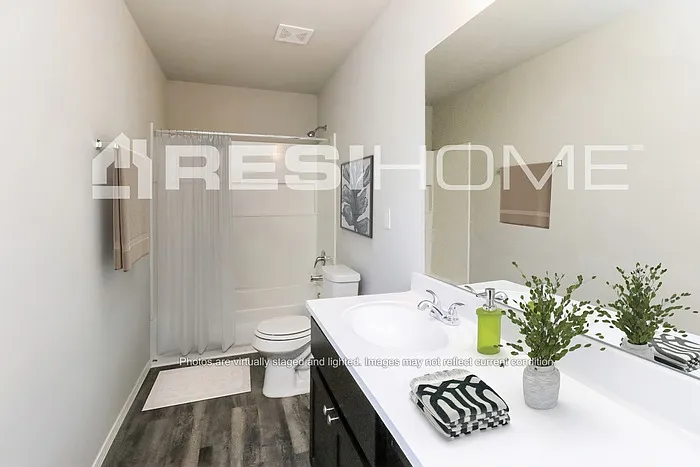 9441 SW 37th St — Photo 13