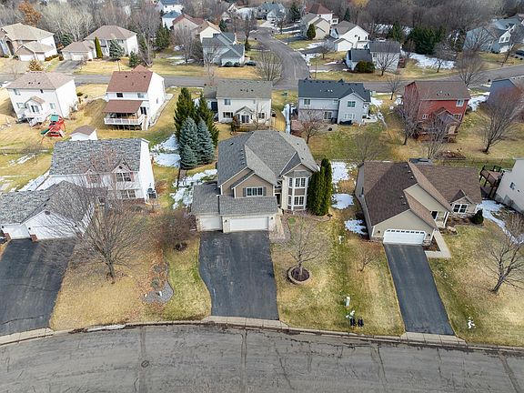 3rd image of 6785 Wildflower Dr S