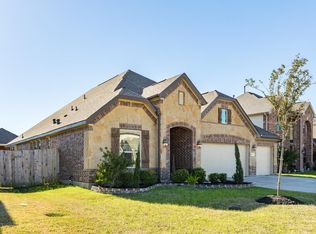 284 Clearwood Dr, League City, TX 77573