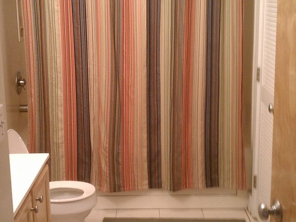 4th image of 320 N 25th St