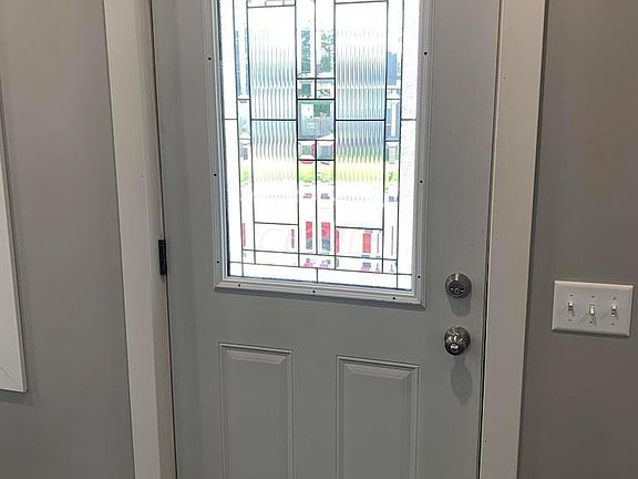 5th image of 680 Frebis Ave