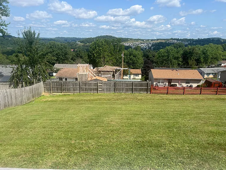162 E Hillview Dr — Photo 12