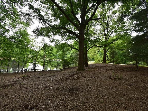 3rd image of 2241 E Cherokee Dr Lot 0