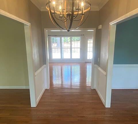 3rd image of 24 Princess Gate Dr