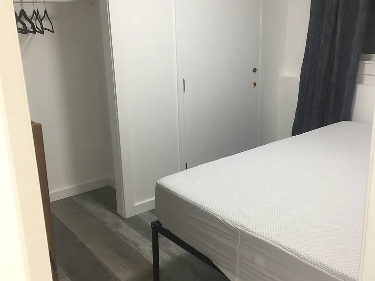 352 Jago St #4 — Photo 4