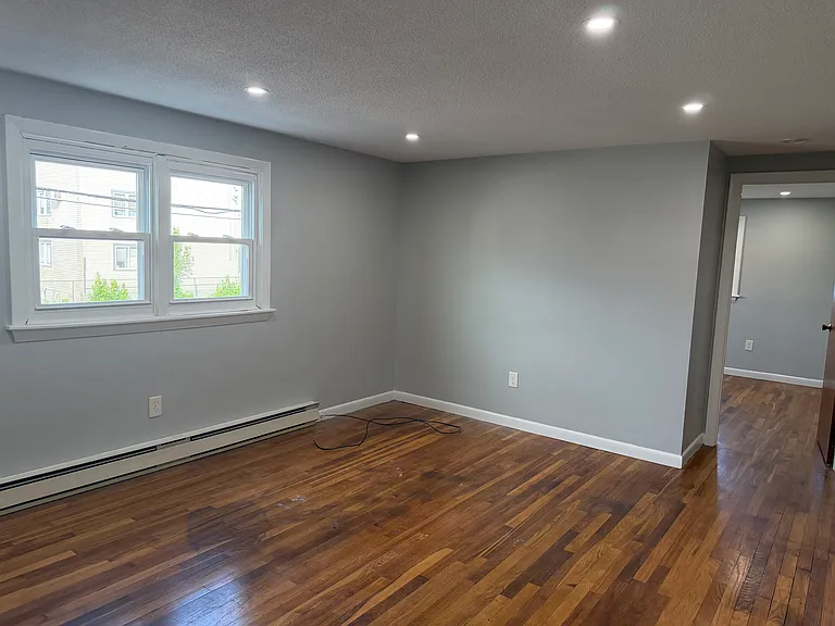 221 Nashua St #4 — Photo 4