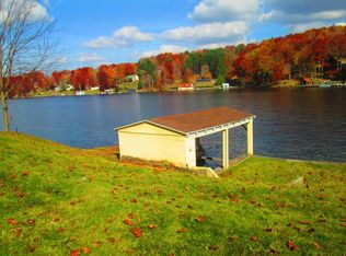 61 Flat Top Lake Rd, Ghent, WV 25843