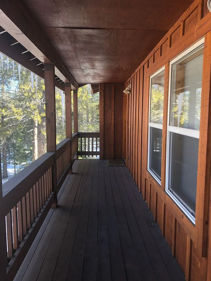 Long term Lease in Tahoe Donner- $2320per month Furnished — Photo 2