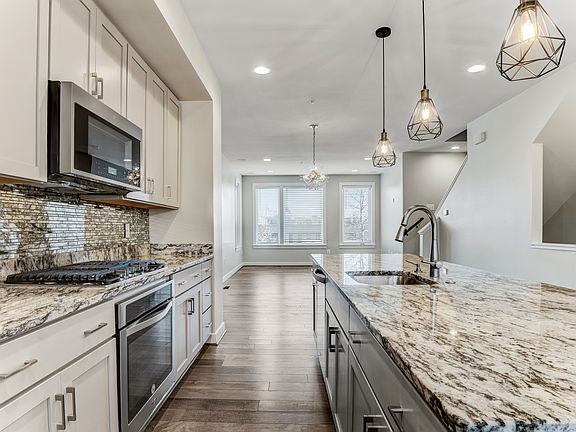 5th image of 16592 Crabbs Branch Way