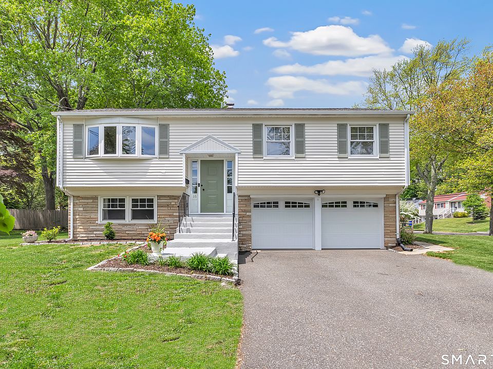 1st image of 16 Mayflower Circle