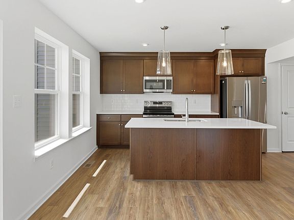 2nd image of 41 Scammel Dr