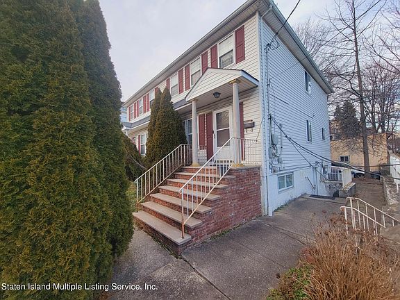 3rd image of 101 Swan St