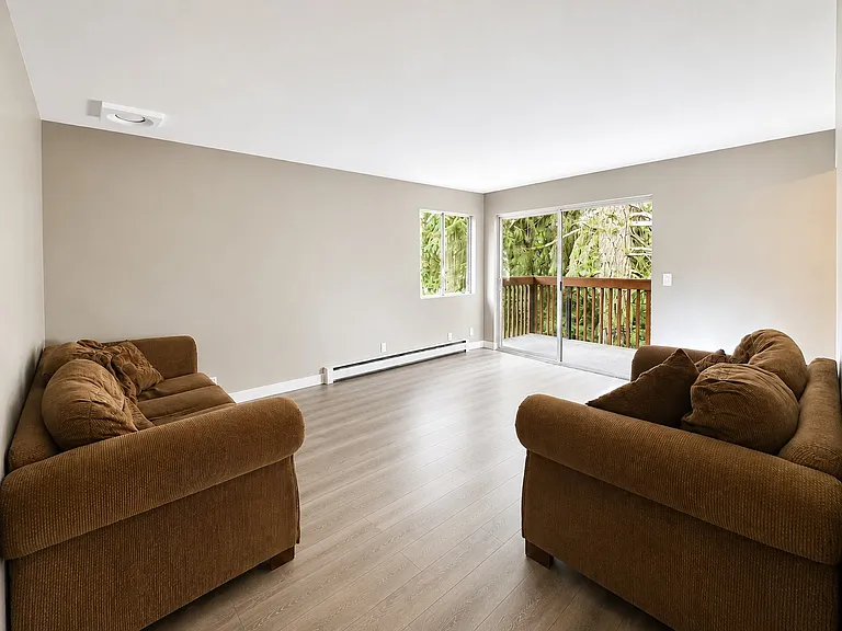 17109 NE 45th St #36 — Photo 9
