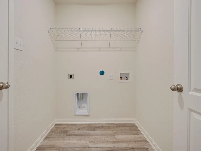8408 Steel Dust Dr — Photo 23