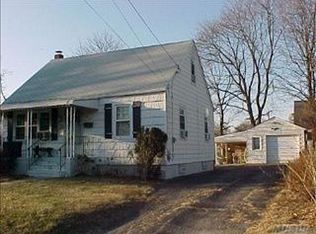 1416 Herzel Blvd, West Babylon, NY 11704