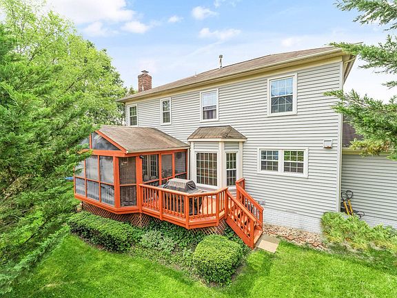 3rd image of 12810 Mill Meadow Ct
