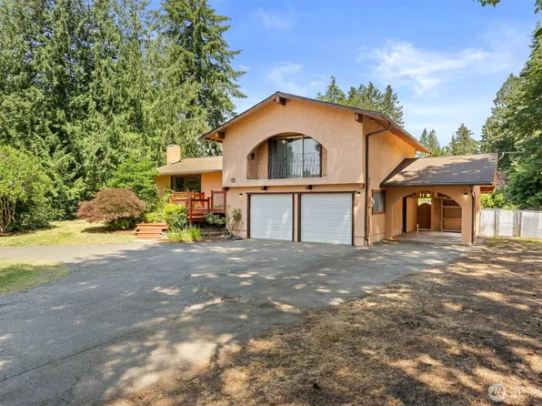 3560 NE Arrowhead Drive, Bremerton, WA 98311