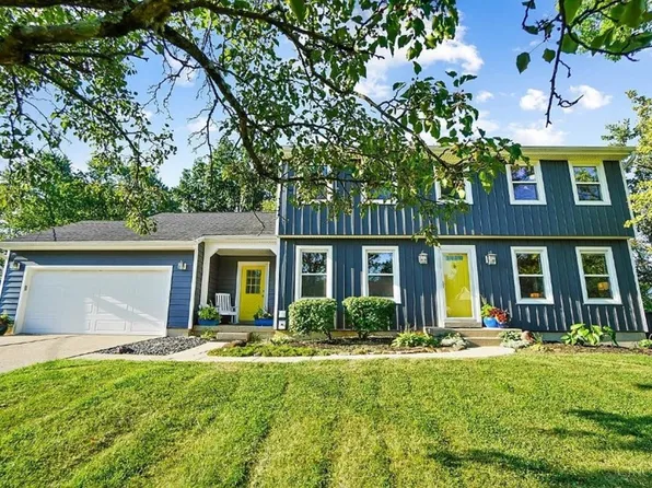 5577 Dove Ln, West Chester, OH 45069