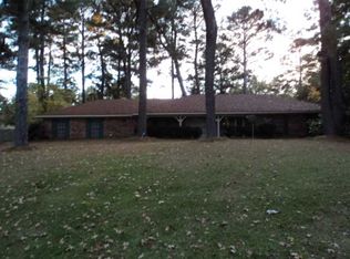 5129 Forest Hill Rd, Jackson, MS 39272