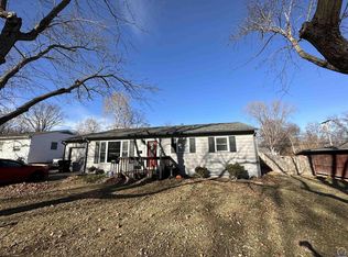 5430 SW 15th St, Topeka, KS 66604