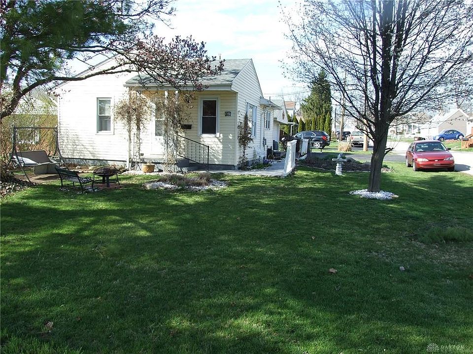 1st image of 1071 Imperial Blvd