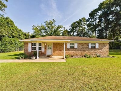 69 Rainbow Rd, Ashford, AL, 36312