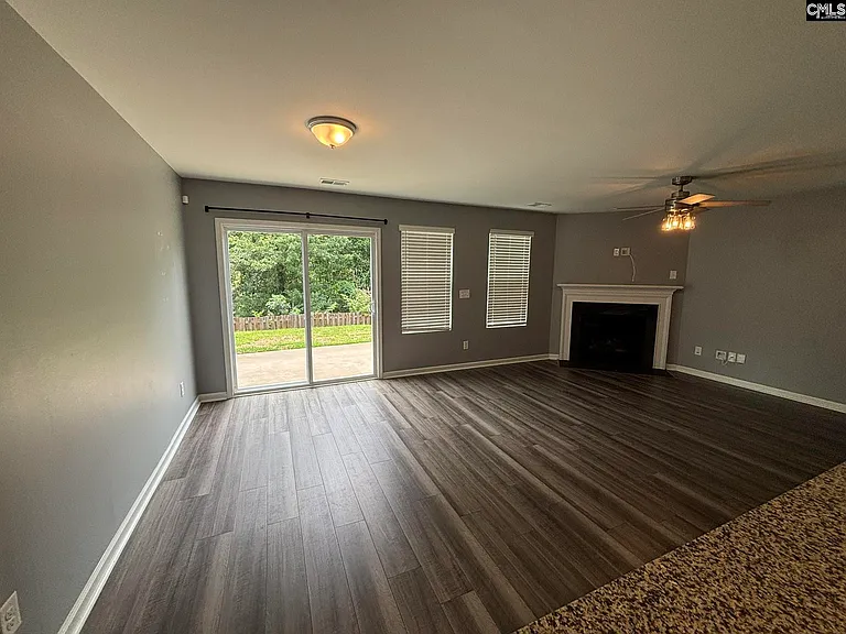 120 Kings Parish Ct — Photo 6