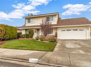 893 Hanover St, Livermore, CA 94551