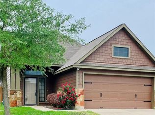 2021 Turning Leaf Dr, Bryan, TX 77807