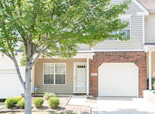 931 Sparrows Nest Ln, Pineville, NC 28134