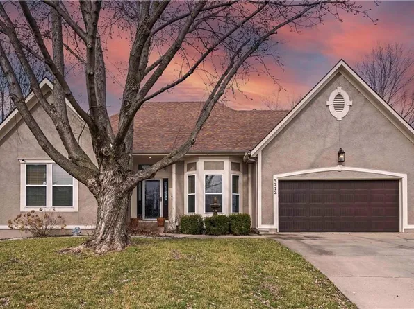 5712 Marion St, Shawnee, KS 66218