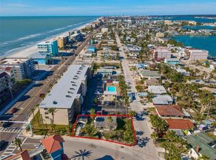 40 140th Ave E #10, Saint Petersburg, FL 33708