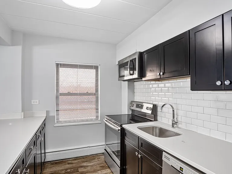 6007 N Kenmore Ave — Photo 23
