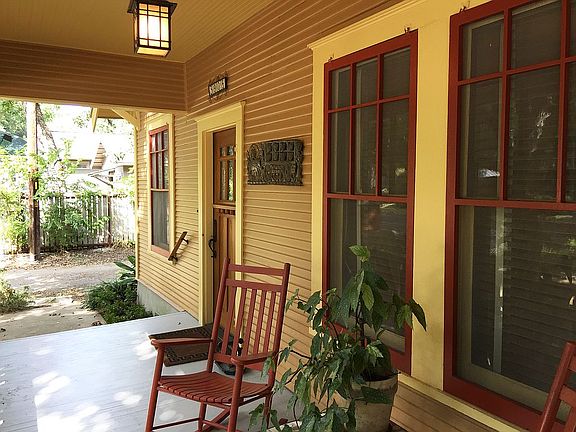 3905 Duval Street - porch