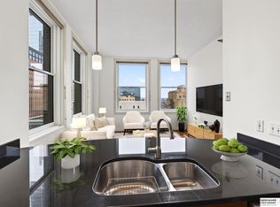 300 S 16th St APT 802, Omaha, NE 68102