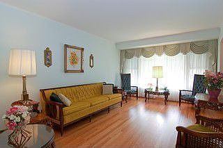 1st image of 4236 W Fairfax St