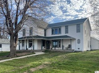 320 N 5th St, Lyons, NE 68038