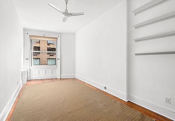 3rd image of 334 W 77th St #5