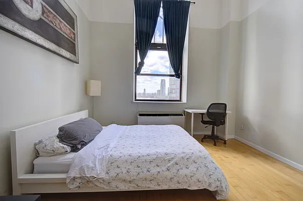 Rented by City Connections Realty | media 8