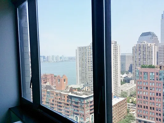 Sold by Battery Park Realty | media 4