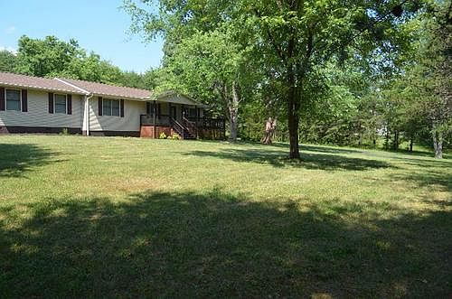 1st image of 133 Club House Dr