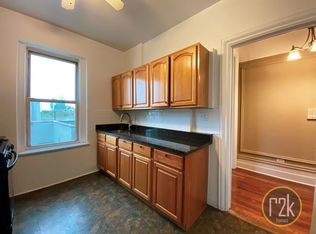 31-69 33rd St #23, Astoria, NY 11106