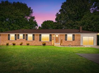 3651 Oakwood Rd, Woodlawn, TN 37191