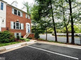 44930 Point Bay Ter, Ashburn, VA 20147