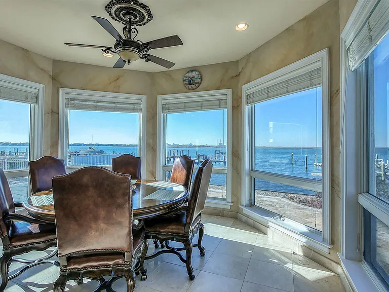 530 W Shore Dr — Photo 11